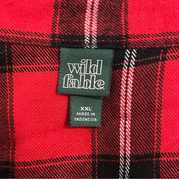 Wild Fable Womens Plaid Button Down Shirt - Picture 3 of 3